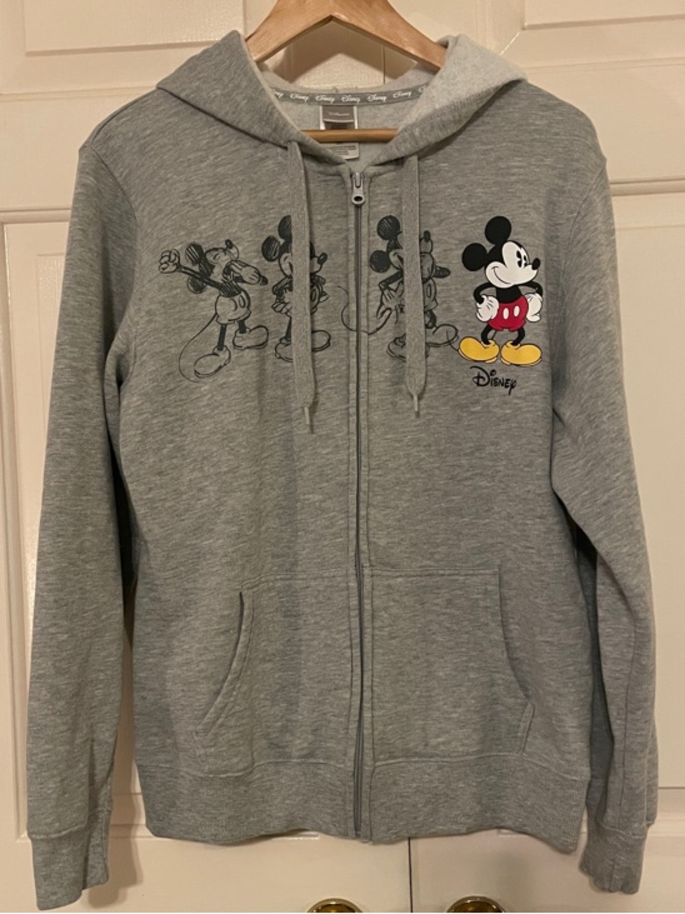 Disney Mickey Mouse Gray full zip hoodie size M 38/40 unisex